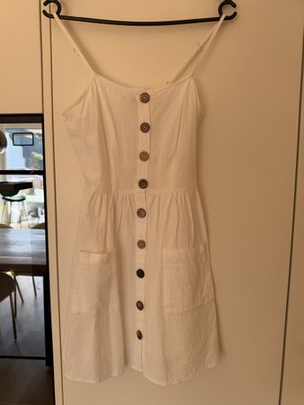 Sommerkleid kurz weiss mit Knopfleiste Grösse S