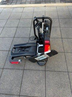 Thule Barres de toit: Thule EasyFold XT 2 porte vélos attelage – D'occasion à Vicques par JU_2824 4