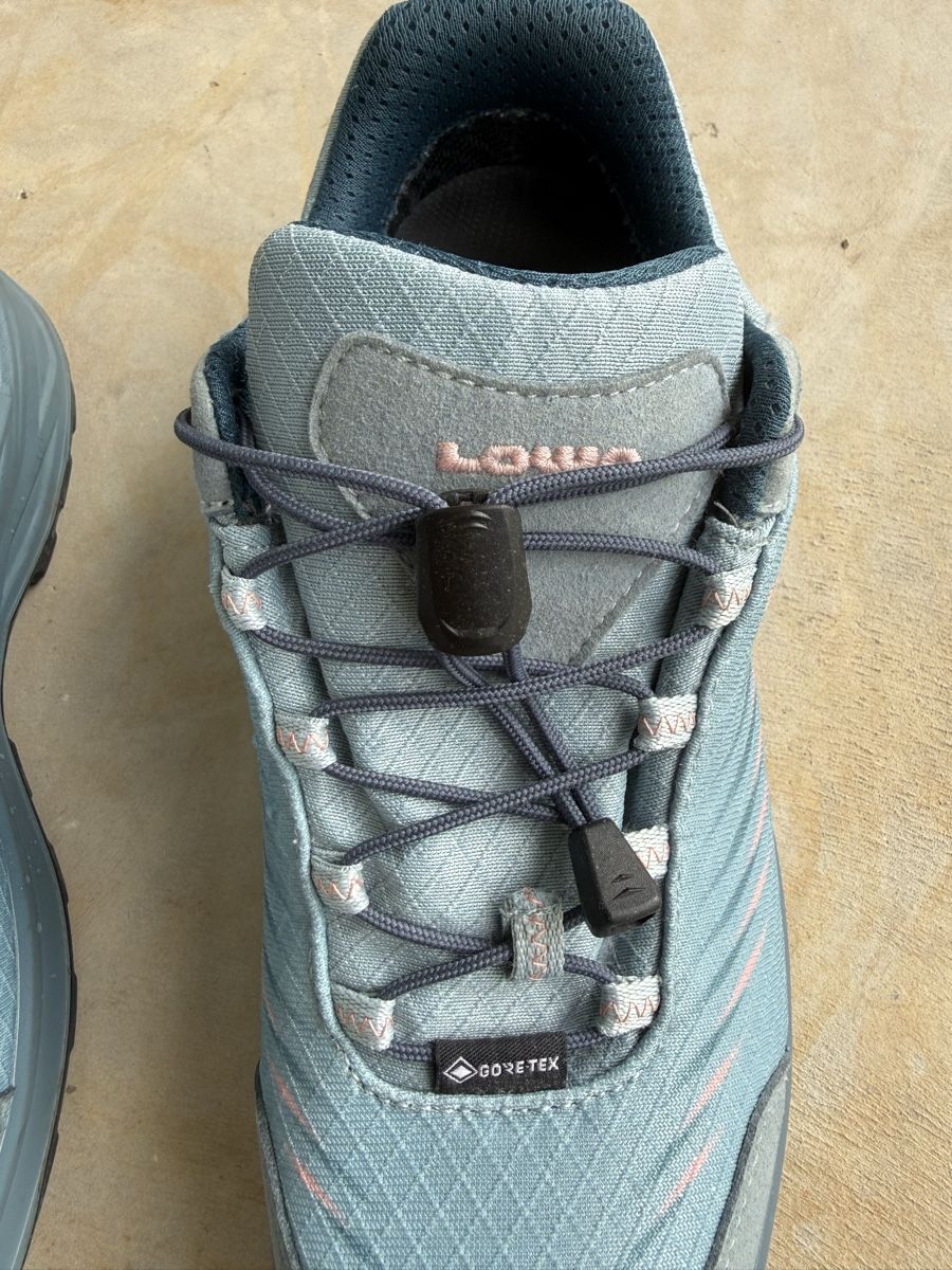 Lowa Chaussures filles: Trekkingschuhe Lowa Gr. 38 – D'occasion à Weinfelden par ipe_m6nd 3