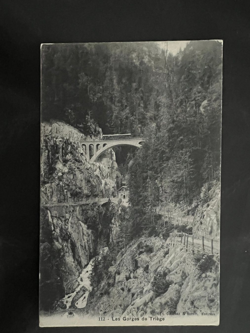 Cartoline postali: AK   1908  Gorges du Triege  (G3239) – Usato da Hinwil venduto da Sidi4