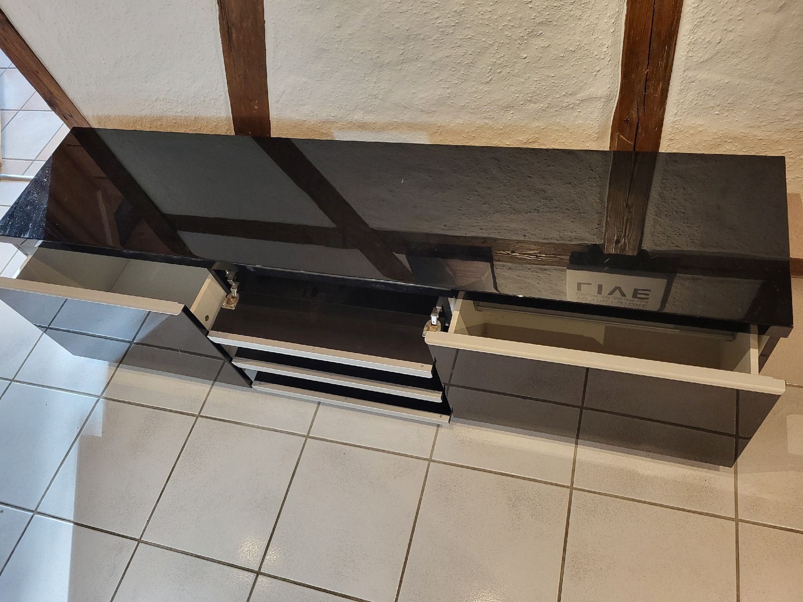 Ikea Mobili TV: TV Möbel – Usato da Algetshausen venduto da nat_r2dm 1