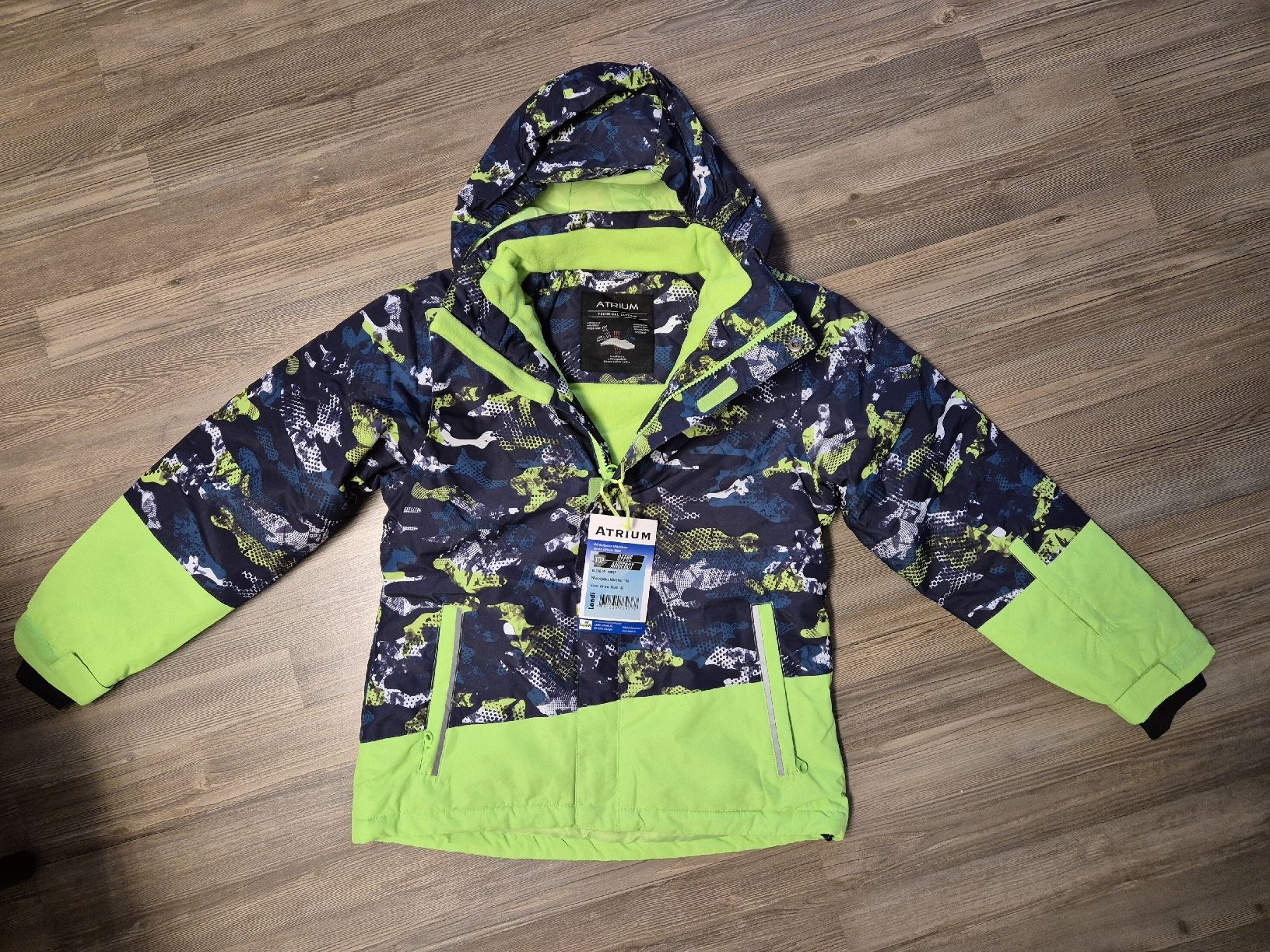 Jacken & Mäntel: Winterjacke neu gr. 140 – Neu und originalverpackt aus Weesen von flying_kiwi