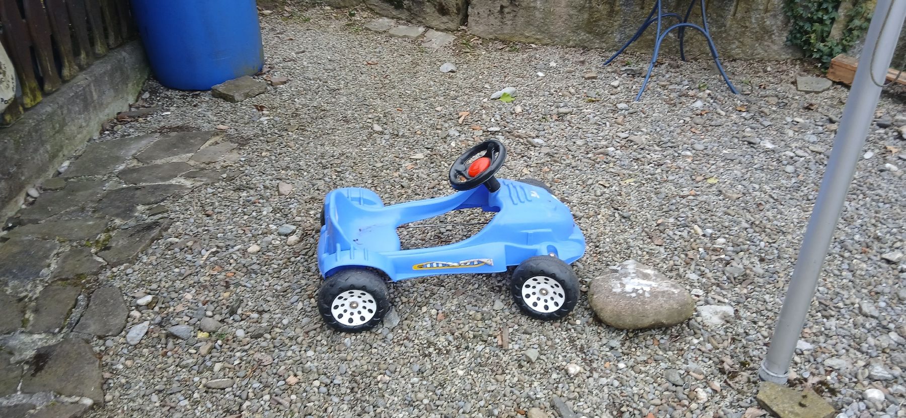 Veicoli per bambini: Kinderauto zum treten – Usato da Aristau venduto da Manufisch0
