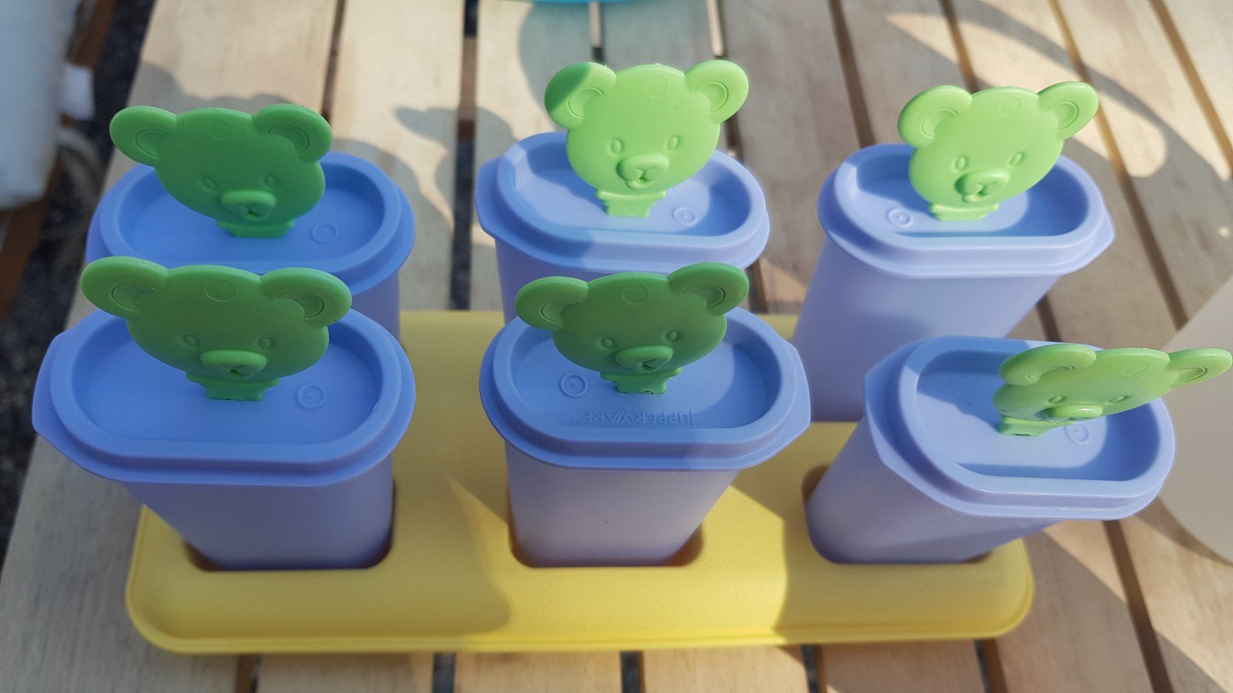 Tupperware Backformen: Tupperware 6 moules à glaces avec support 6 Eisformen X12 – Gebraucht aus Fully von Minouchka 1