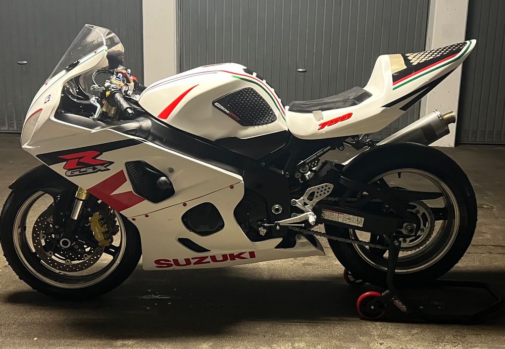Suzuki Gsxr 750 Kaufen auf Ricardo