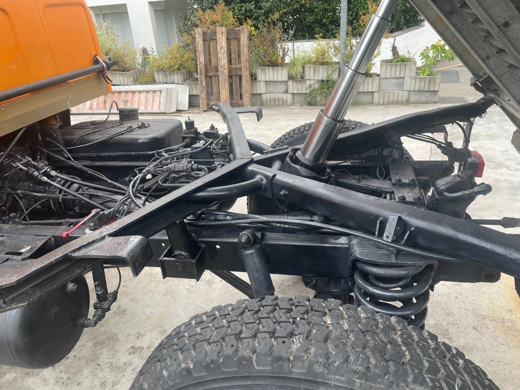 Mercedes-Benz Veicoli commerciali: Vendo Unimog U600 – Usato da Losone venduto da inf_zhb8 3