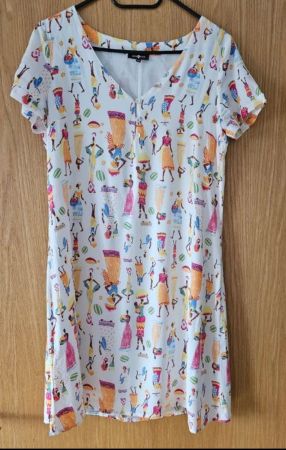 Robe d'été  Motifs africains colorée Surekana, taille XSneuf