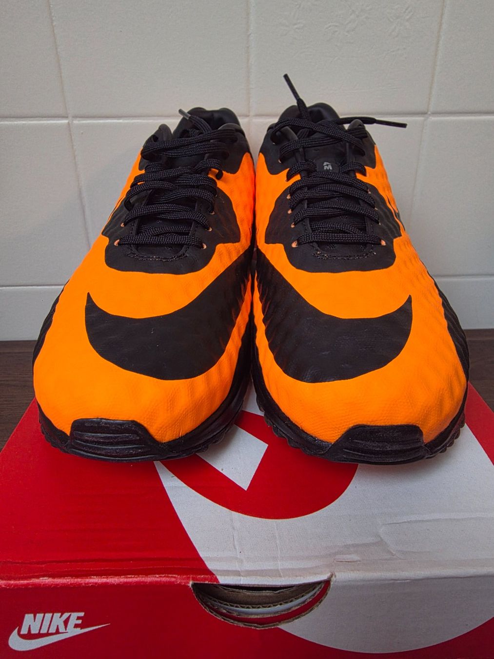 Nike Herrenschuhe: Nike Air Max 90 – Neu und originalverpackt aus Fleurier von dav_xx8y 3