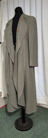 Eleganter GIORGIO ARMANI Damen mantel Gr. 38 Wolle.