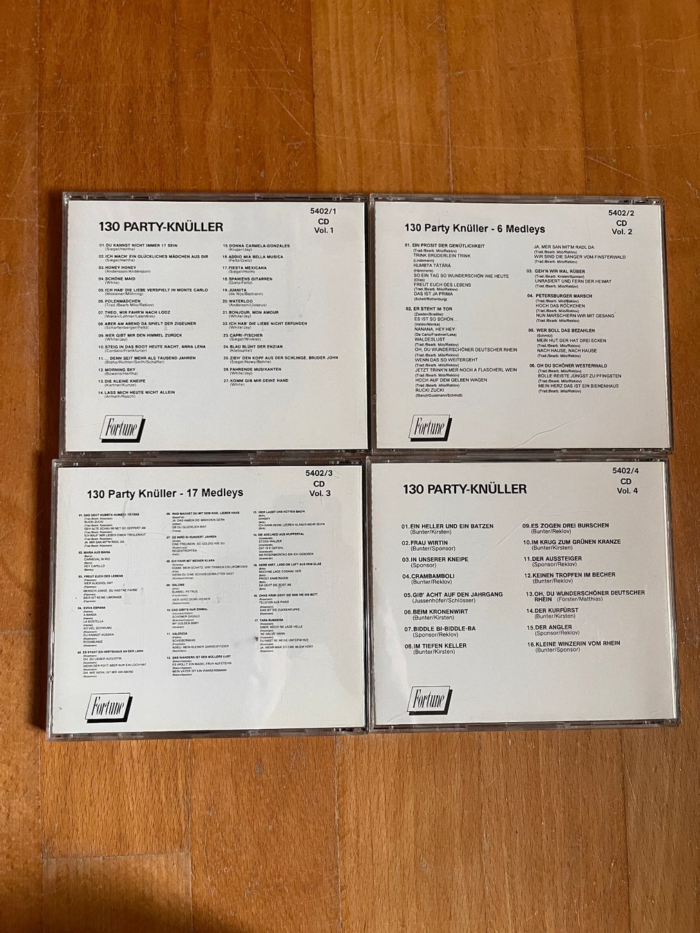 CD: 130 Stimmungs-Knüller (4 CDs, Compilation) – Usato da Winterthur venduto da dramp 1