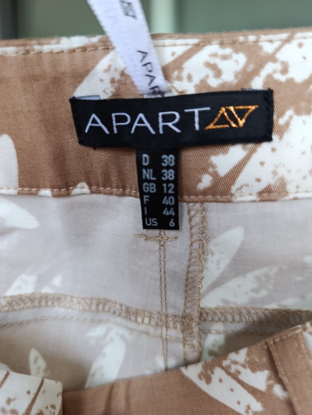 Pantaloni: Damen Baumwolle Hose, Gr 38 neu – Nuovo (secondo la descrizione) da Zürich venduto da VorlonShadow 3