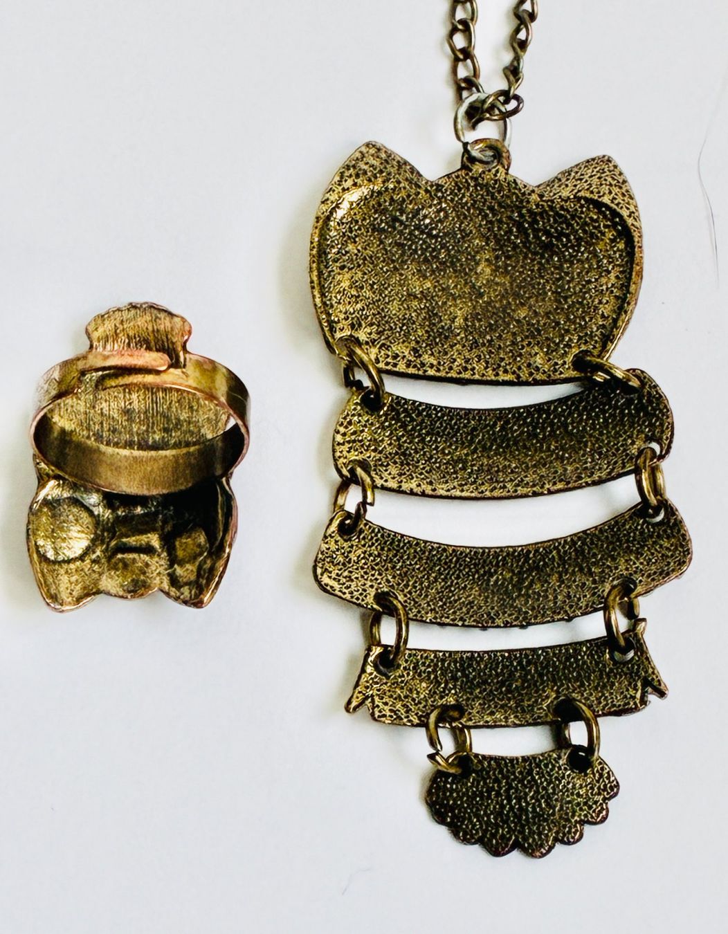 Altri gioielli: Schmuck Lot mit Eulenkette und Eulenring – Usato da Kloten venduto da Nephty 1