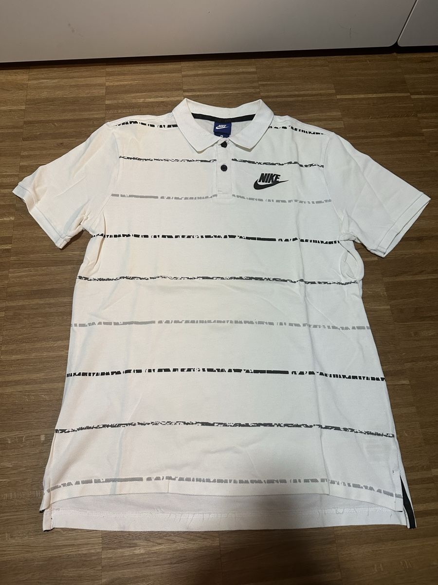 Nike Polos: Polo Nike Herren Grösse M  – Neuf (Voir description) à Basel par Zekoo.