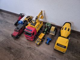 Spielzeug Fahrzeuge