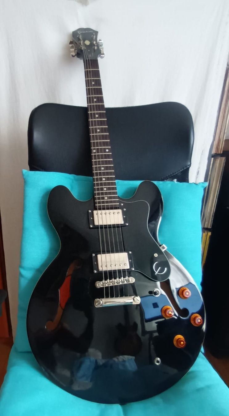 Epiphone Strumenti musicali: Epiphone DOT Semi-Hollow E-Gitarre AKTION% – Usato da zuerich venduto da Jewlsdesign 1