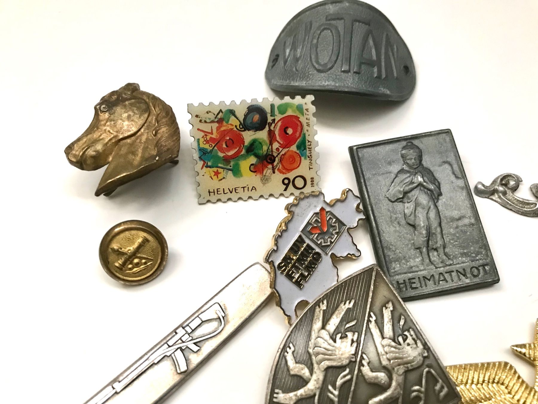 Ferri: Diverse Sammlung von Vintage Emblemen – Usato da Füllinsdorf venduto da unda2 1