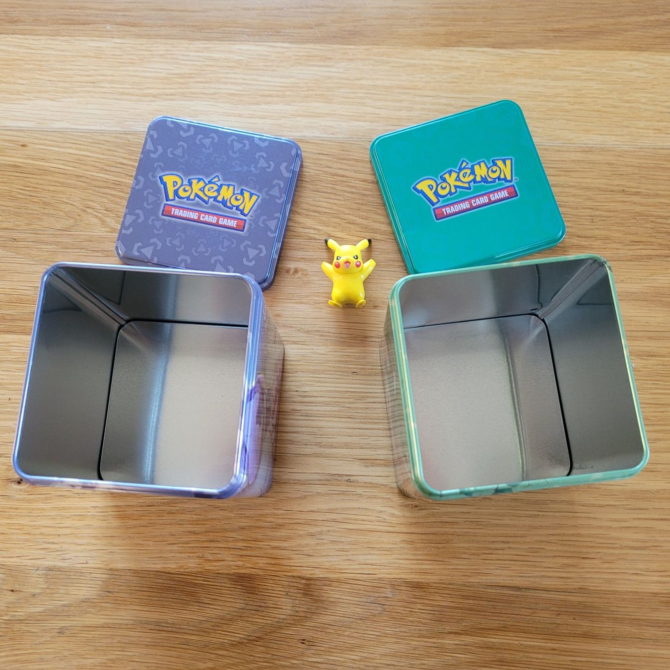 Pokémon Spiele: Boîtes Pokémon / Pickachu – Gebraucht aus Biel/Bienne von Destockweb 2