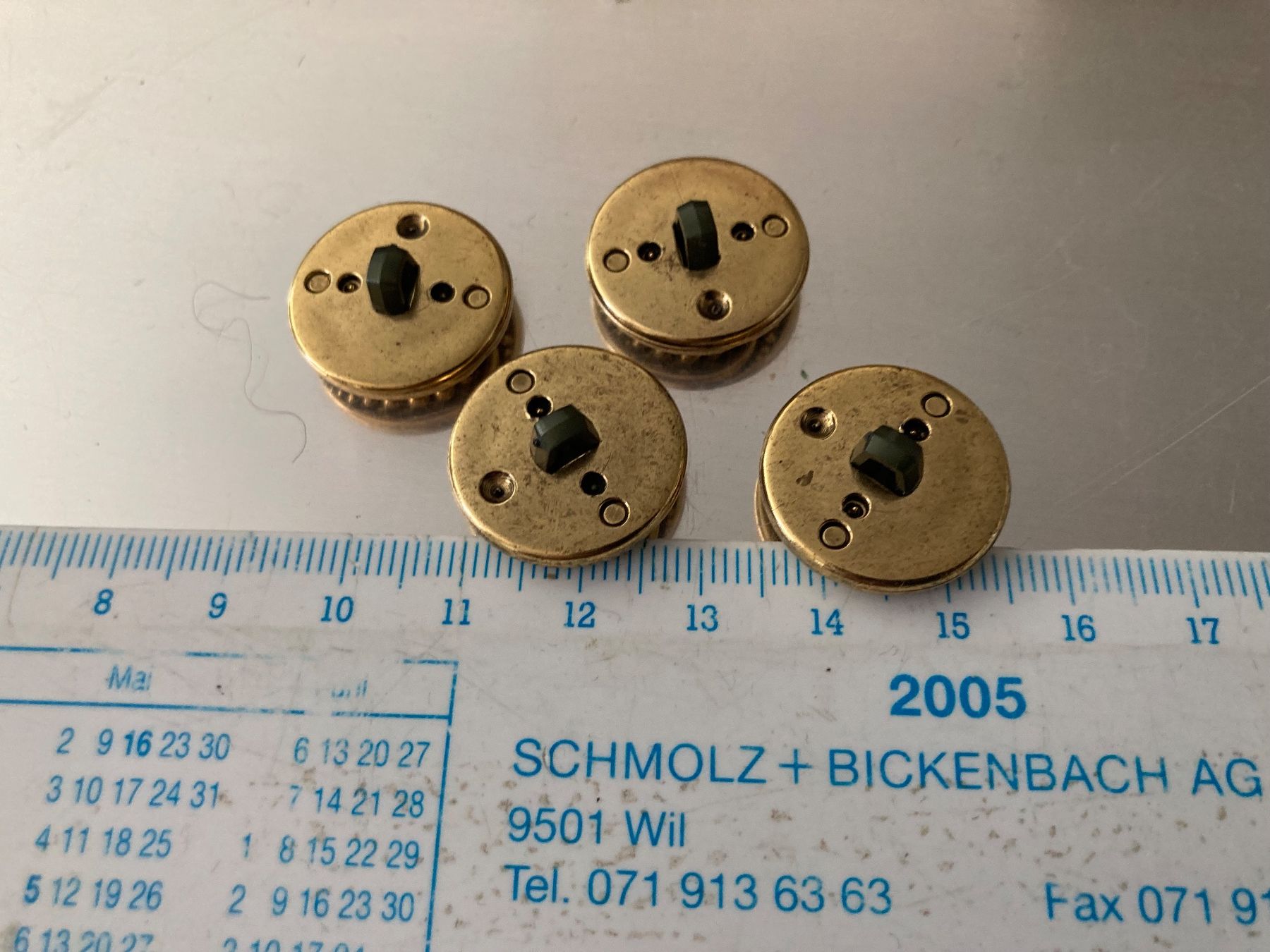 Knöpfe: 4 boutons vintage dorés – Gebraucht aus Marly von Antigona71 2