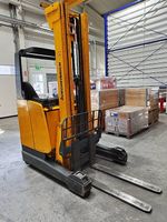 Jungheinrich ETV214 Schubmaststapler