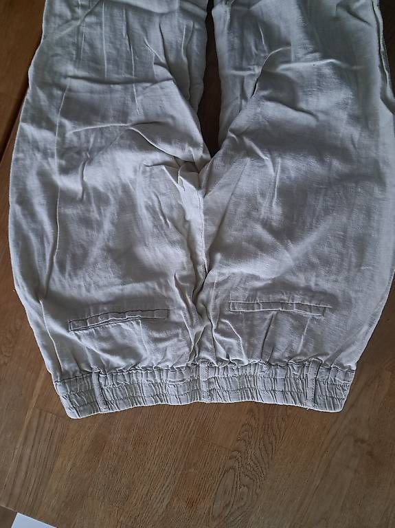 Mamalicious Pantaloni: Umstands-Leinenhosen Grösse M – Usato da Uhwiesen venduto da Marthalen02 2