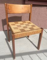 Holzstuhl mit Danish Cord – Skandinavisches Design