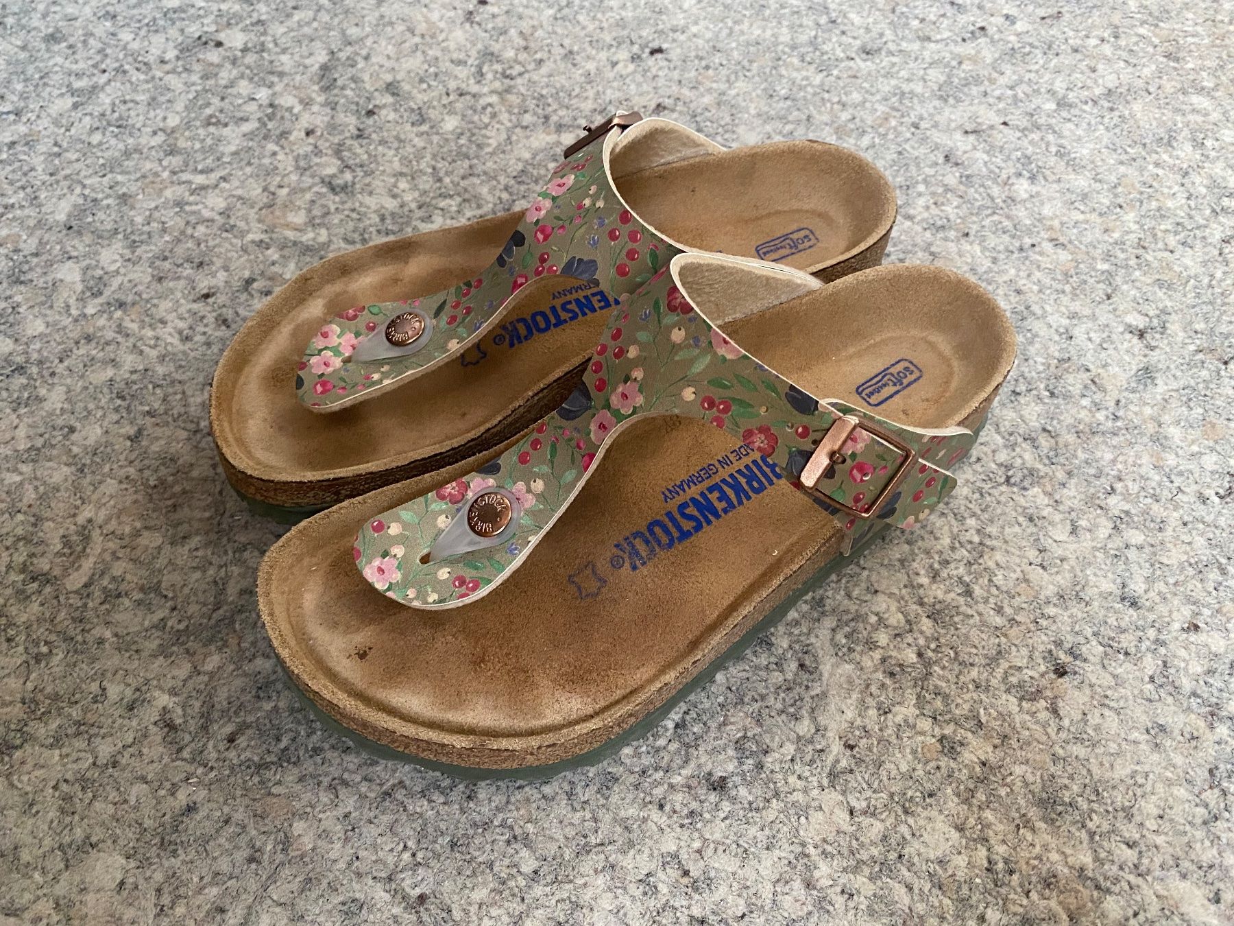 Birkenstock Scarpe da donna: Birkenstock Gizeh Gr. 36 – Usato da Wattwil venduto da edel88