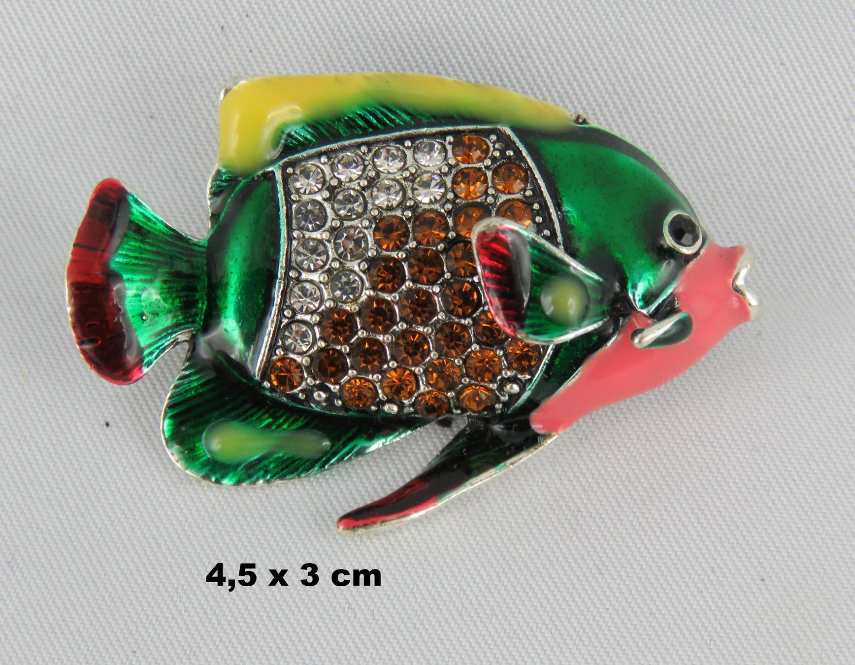 Spille & Fermagli: Brosche - FISCH - mit Glitzersteinen - 4,5x3cm – Nuovo e nell'imballaggio originale da Grenchen venduto da Yamahwildstar16