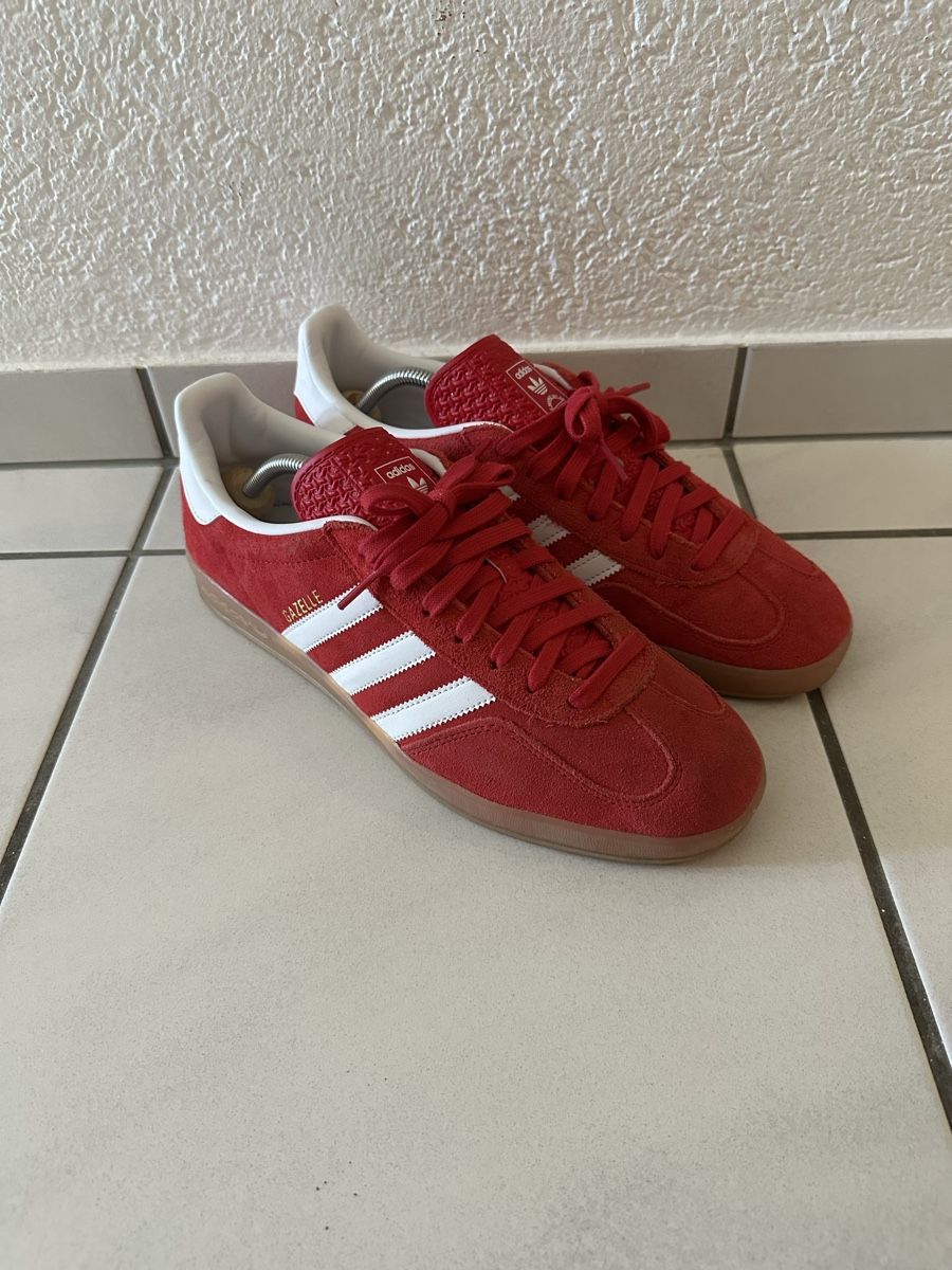 Adidas Scarpe da uomo: Adidas Gazelle Rot – Nuovo (secondo la descrizione) da Sirnach venduto da michaeltadic 1