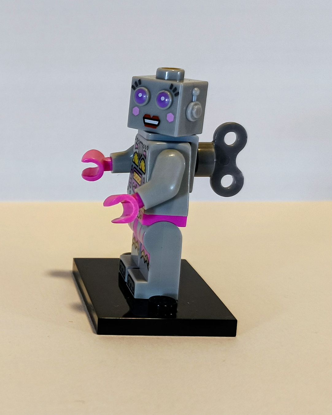 Lego Baukästen: Lego Minifigures Serie 11 - Roboterdame – Gebraucht aus Muri AG von Kramsi 4