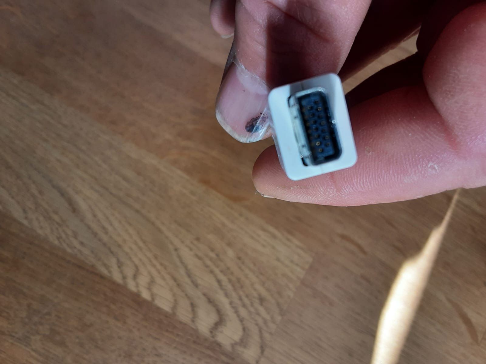 Apple Unità & Adattatore: Apple Bildschirmadapter – Usato da St-Blaise venduto da Mogul0 1