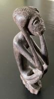 Figur Holz Afrika Skulptur kauernd Handarbeit Deko Sammler