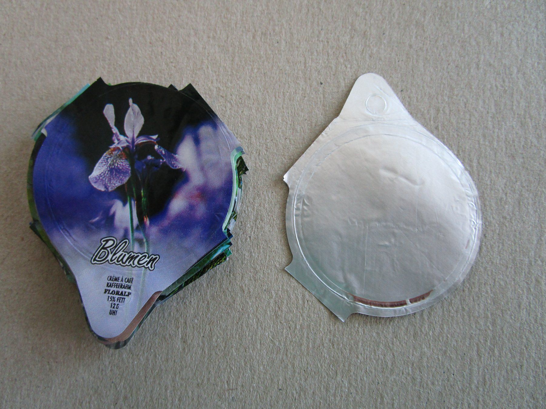 Kaffeerahmdeckel: KRD Blumen, Serie 7.213 – Gebraucht aus Grenchen von Bass25