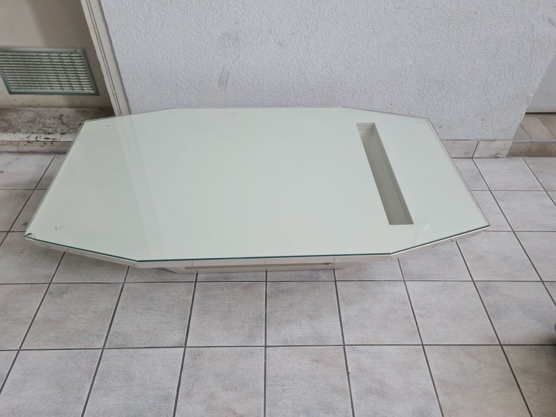 Tavoli: Table basse design en verre, parfait pour salon! – Usato da Monthey venduto da 187-zeroo