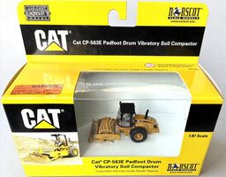 Norscot 55156 CAT CS-563E Padfoot Vibratory Soil Compactor M