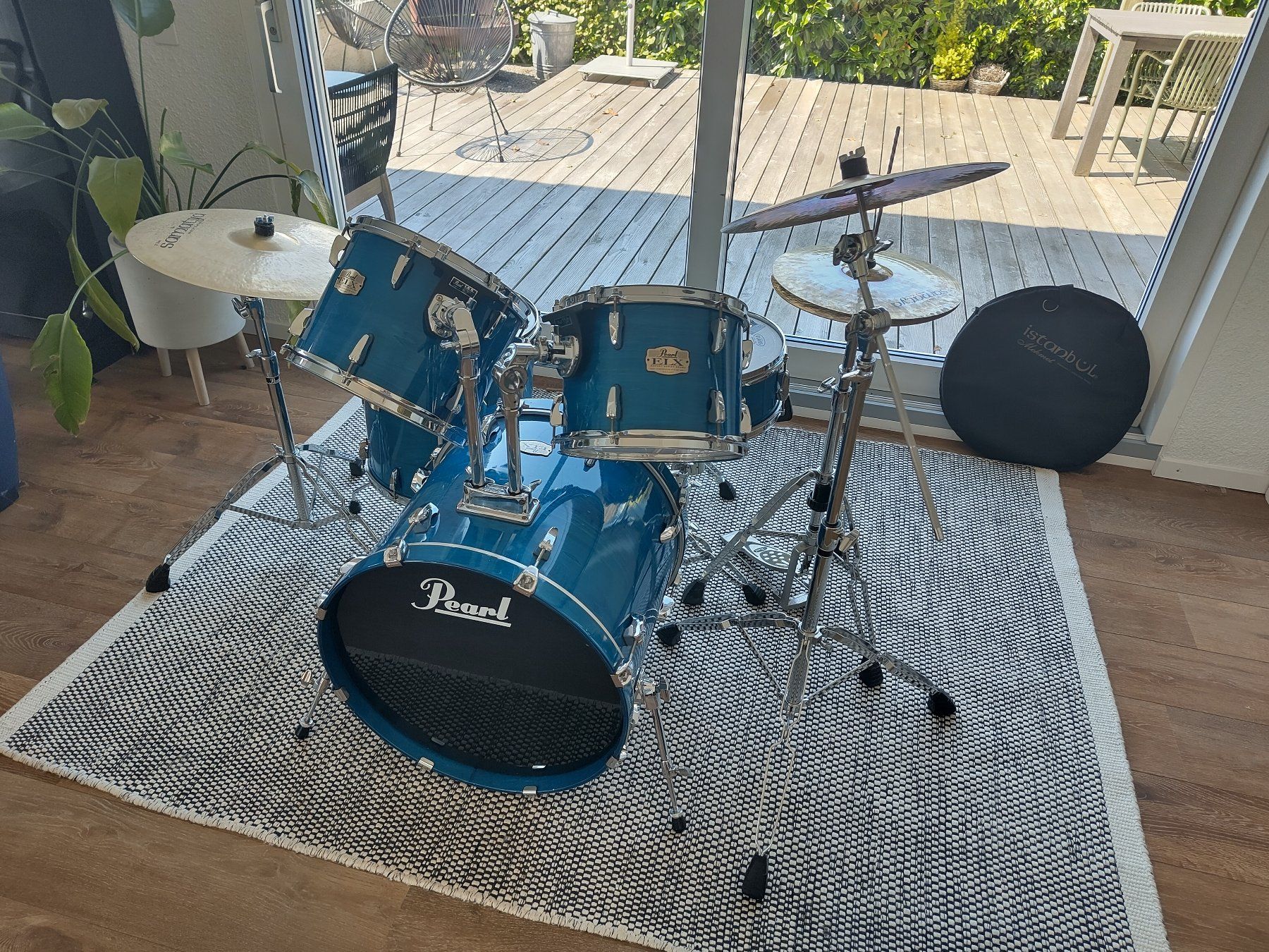 Instruments de musique: Schlagzeut Pearl – D'occasion à Horw par greg4sell 1
