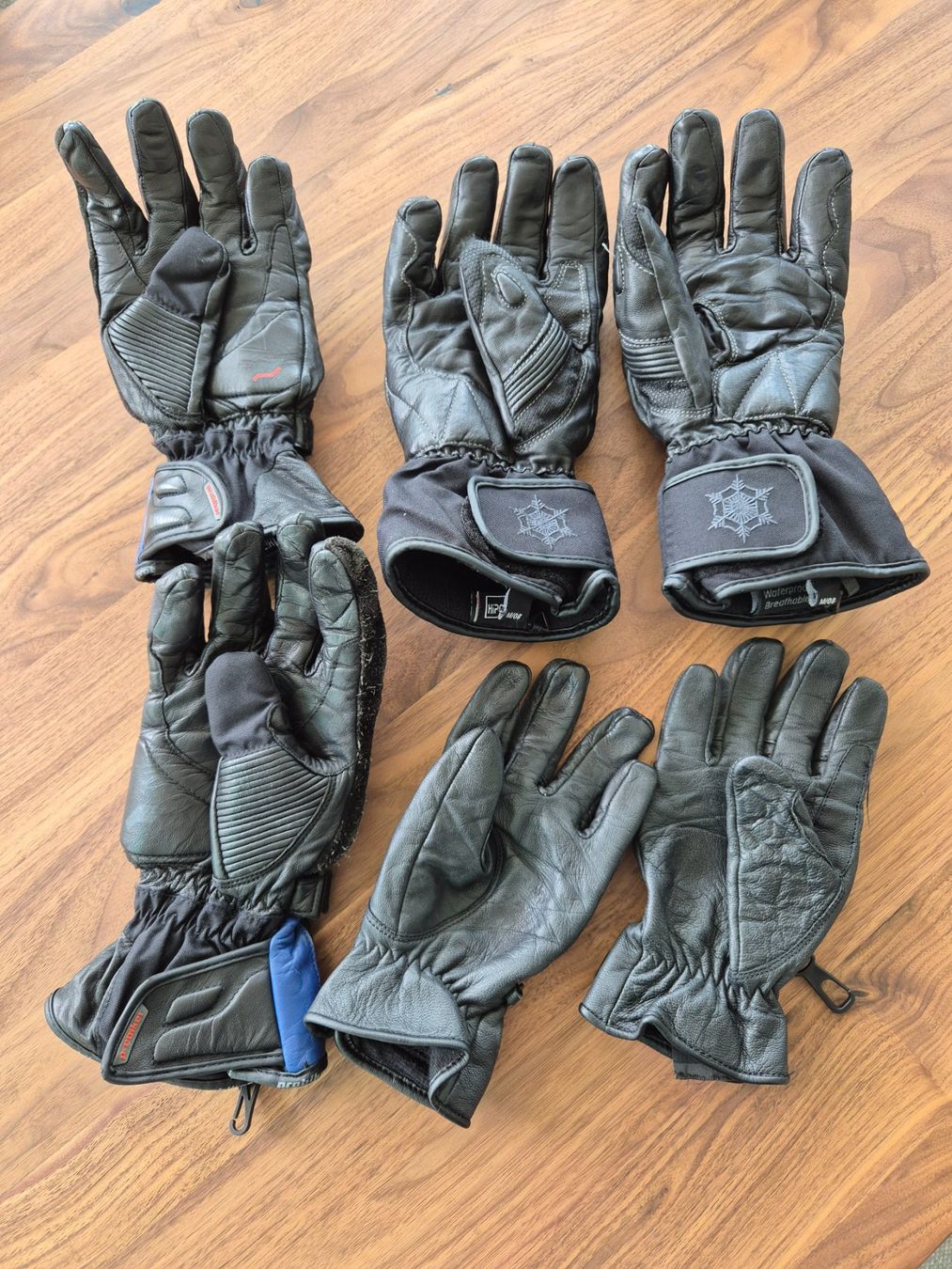 Guanti & manicotti: Motorradhandschuhe – Usato da Therwil venduto da moeggli 1