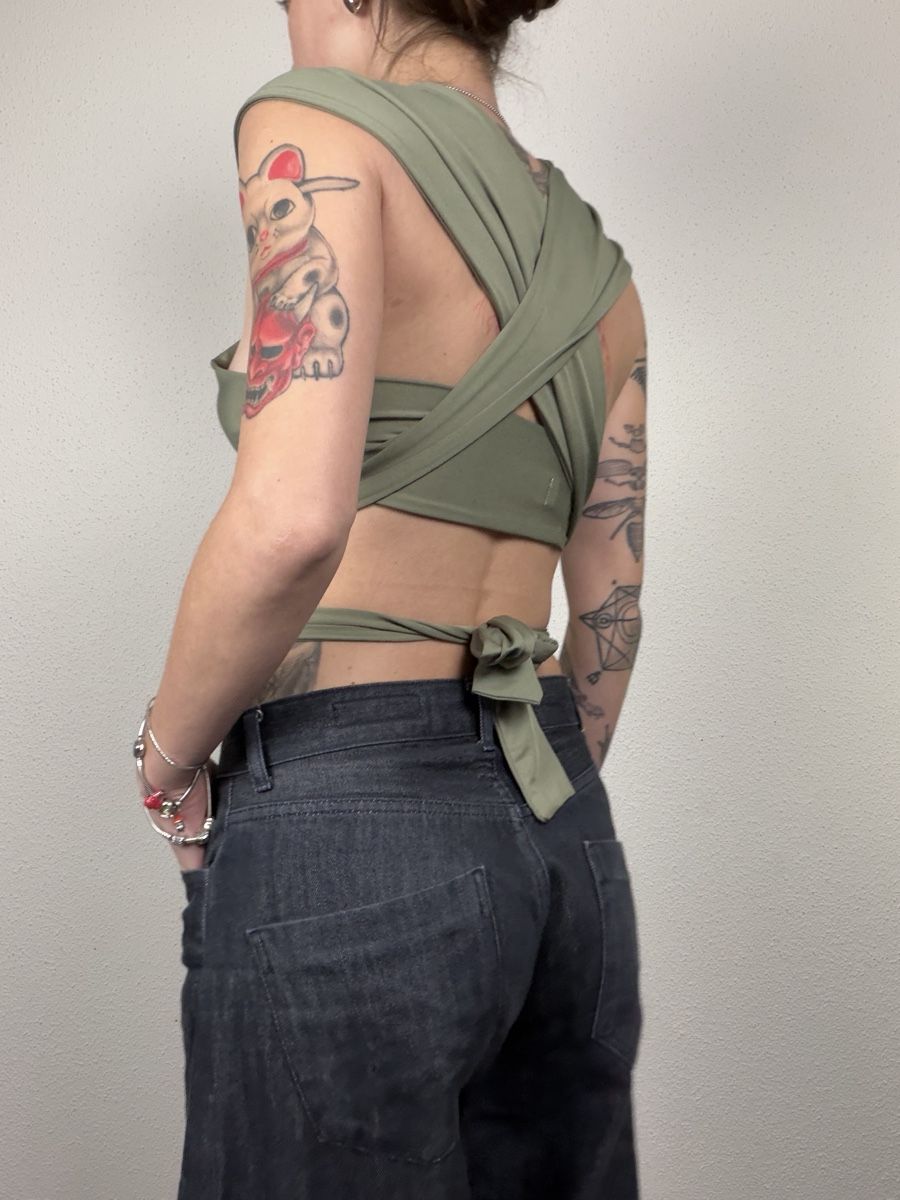 Tops: Olive tie wrap transformer  top – D'occasion à Knonau par Grapesvintage 2