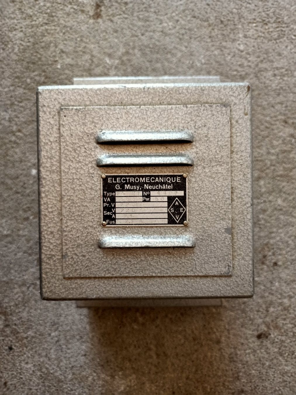 Alimentazione elettrica: transformateur 1:1 pour isolation secteur audiophile – Usato da Chêne-Bourg venduto da sonotor 1