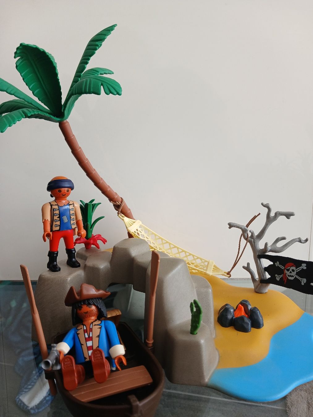 Playmobil Giocattoli: Playmobil Pirateninsel mit Boot, – Usato da Rubigen venduto da EvelynZ