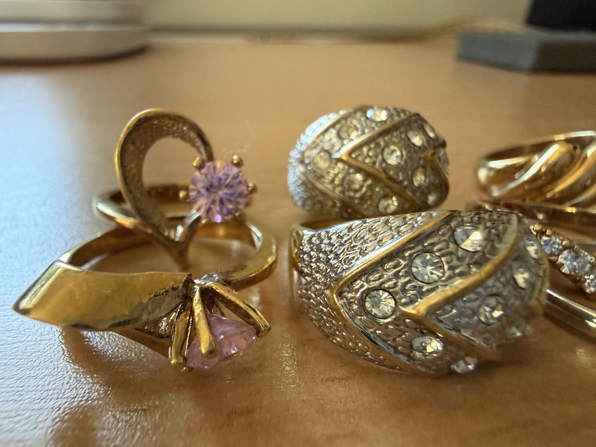 Altri gioielli: 12 Vintage-Ringe Lot – Usato da Lamone venduto da LaCantinaMagica 1