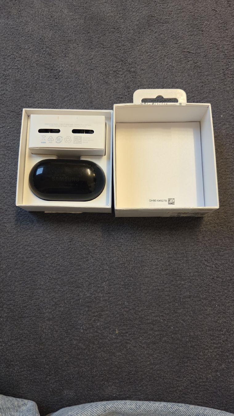 Samsung Cuffie: Samsung galaxy buds+ – Usato da Cheseaux-Lausanne venduto da florine16 1