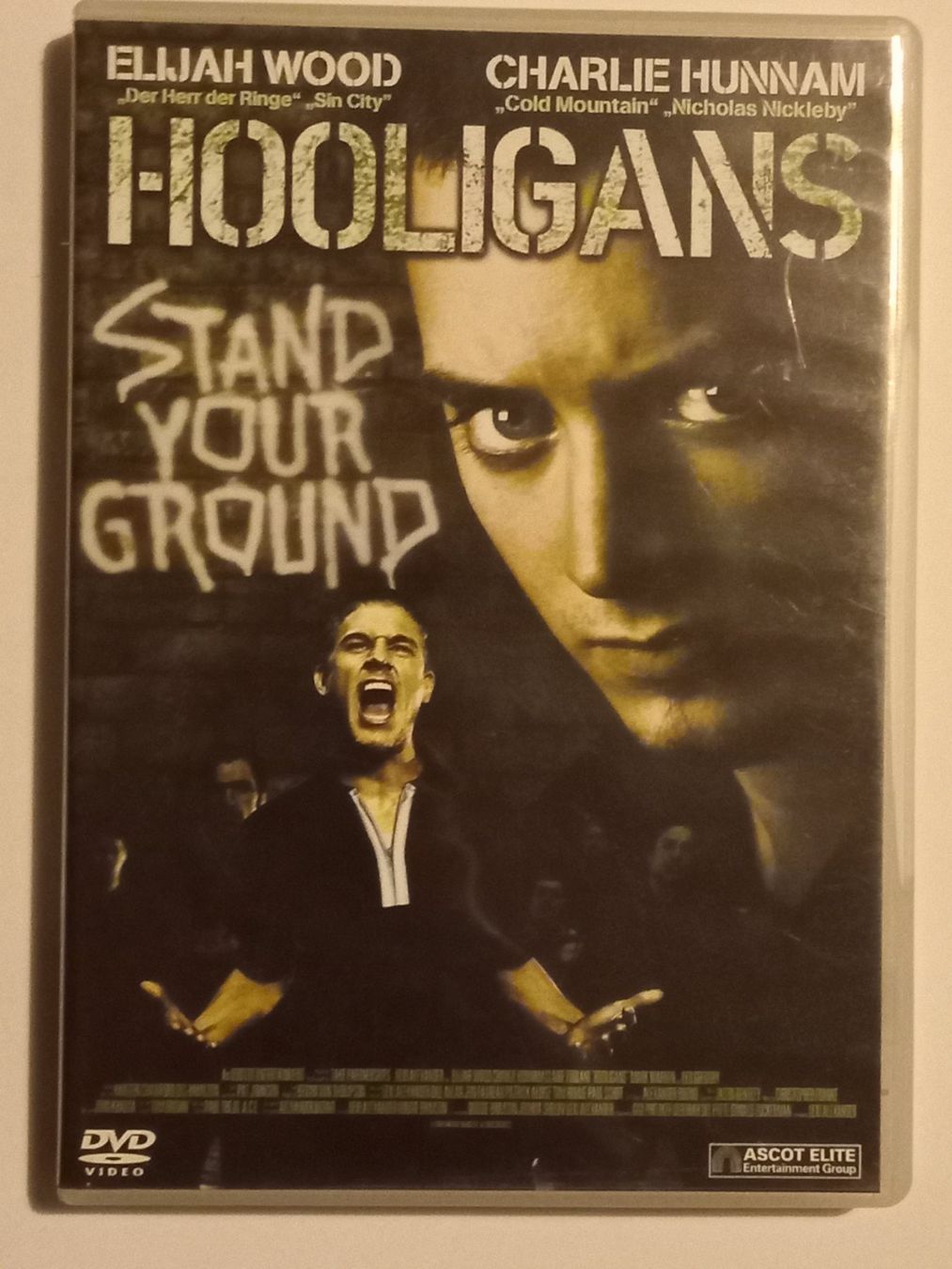 Tutti i DVDs: D4 DVD - HOOLIGANS (deutsch) - 1-2x abgespielt – Usato da Urtenen-Schönbühl venduto da chr_hf86
