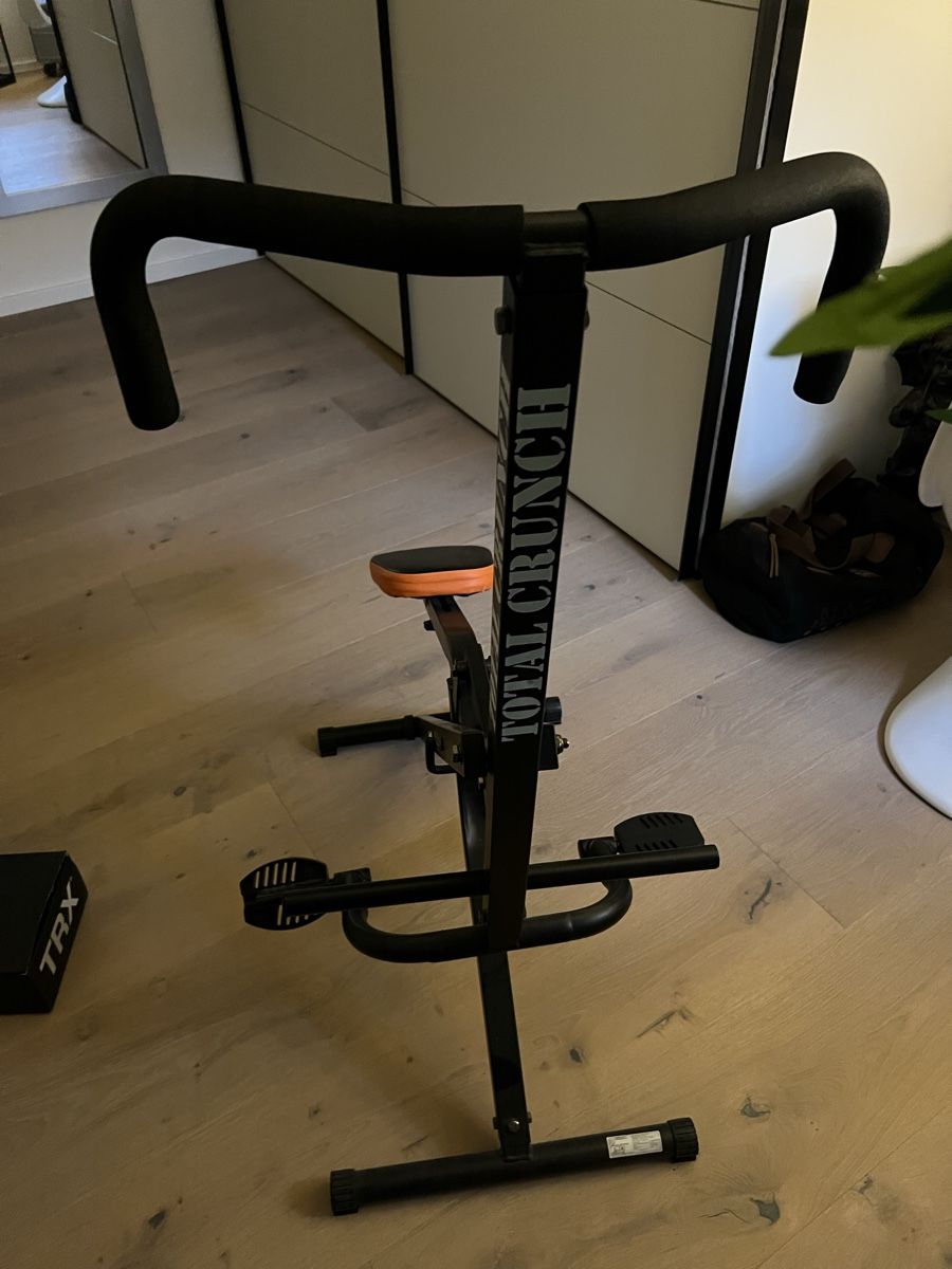 Hometrainer: Fitness-Gerät – Gebraucht aus Hochfelden von Pfote5 2