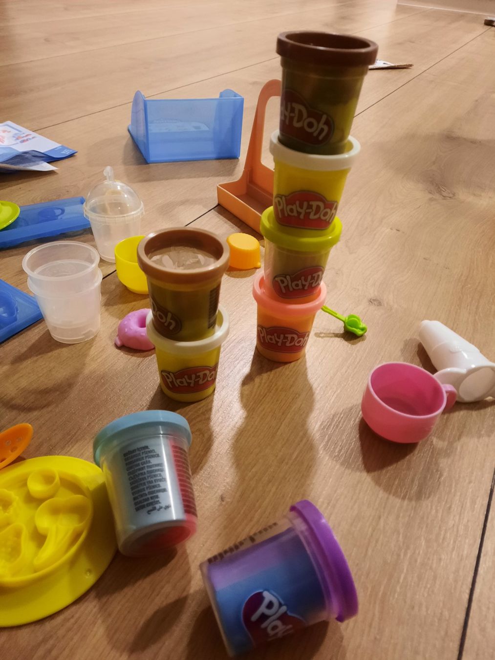 Kit bricolage: Play-Doh Kitchen Creations Eismaschine – Usato da Winkel venduto da M_gogs 2