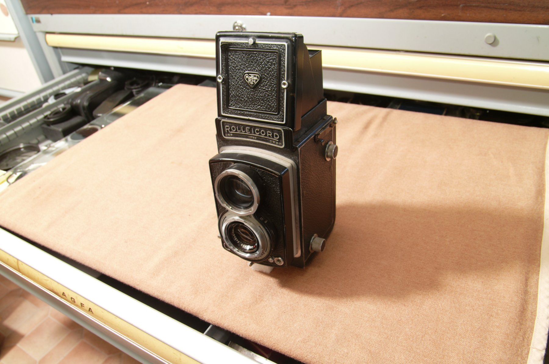 Rollei Fotocamera: ROLLEICORD 6X6cm. – Usato da Zürich venduto da ulse