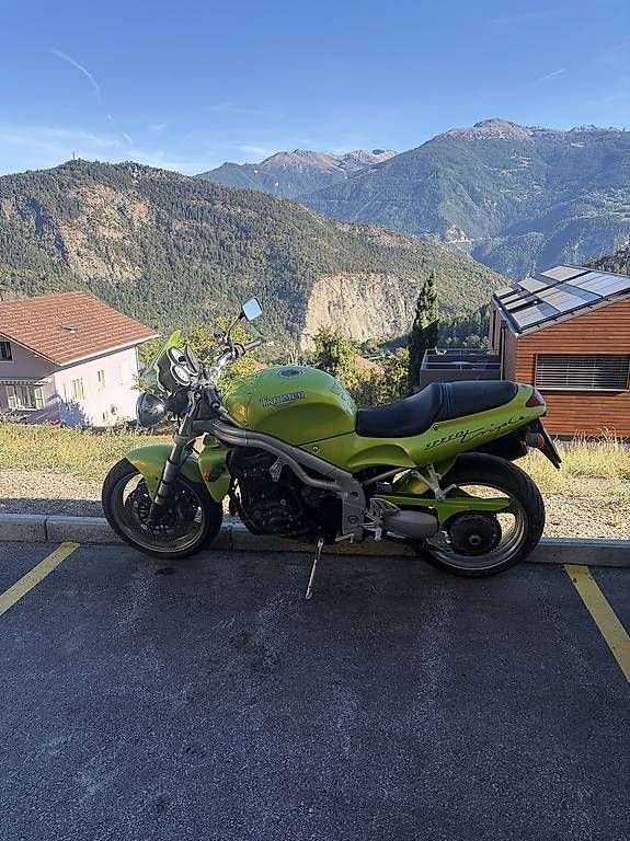 Route: Belle speed triple – D'occasion à Ayent par Gaston65 2