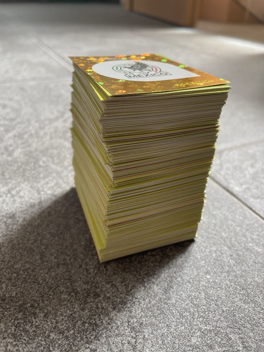 Panini Carte collezionabili: 342 Paninisticker, keine Doppelten, ab 1.- – Nuovo (secondo la descrizione) da Böttstein venduto da nco_gbz9 1