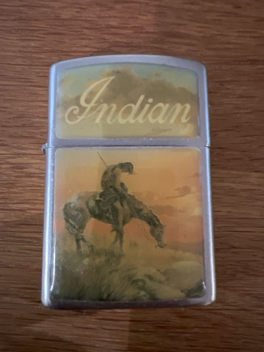 Feuerzeuge: Feuerzeug 3D Indianermotiv – Gebraucht aus Uznach von Apuutze