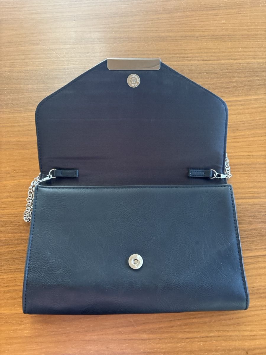 Taschen für Damen: Handtasche – Gebraucht aus Unterentfelden von Lavach 2
