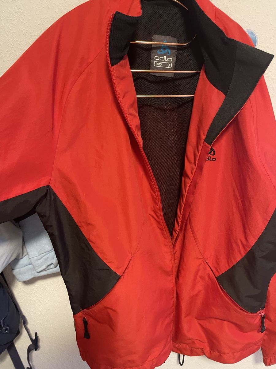 Odlo Jacken: Odlo Ladies'  Jacket, Size S - Excellent Condition! – Gebraucht aus Wattwil von mkt_s2l5 1